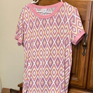 Pink Geometric Pattern LLR Liv